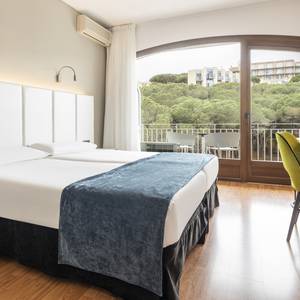 Double room Hotel ILUNION Caleta Park S'Agaró